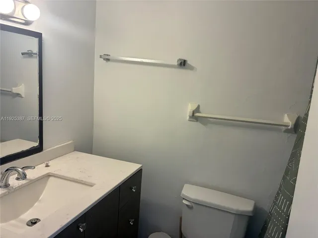 $2,395 | 1000 West Avenue, Unit 431, Miami Beach, FL 33139
