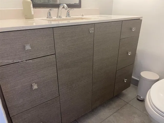 $2,395 | 1000 West Avenue, Unit 431, Miami Beach, FL 33139