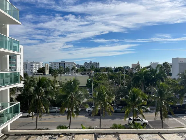 $2,395 | 1000 West Avenue, Unit 431, Miami Beach, FL 33139