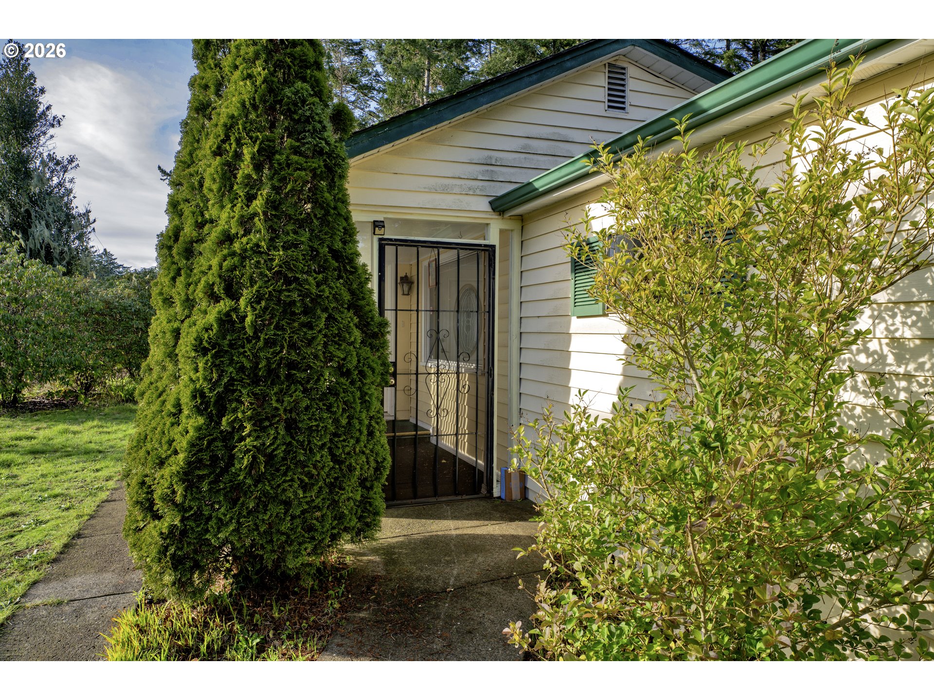 777 Rhododendron Drive Florence, OR 97439 - Photo 33 of 41 a view of a backyard