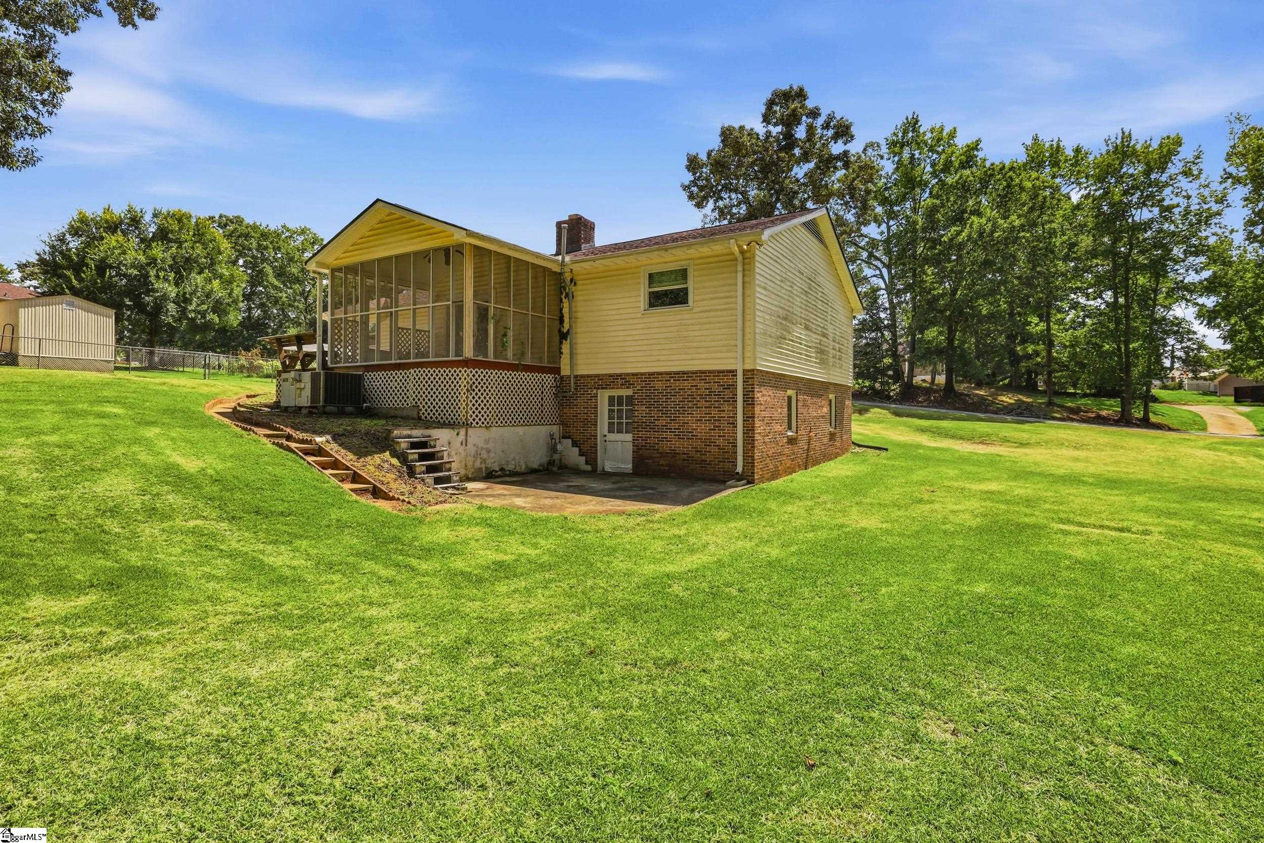 102 Harborough Road Anderson, SC 29625 - Photo 32 of 41 Gallery Image 32