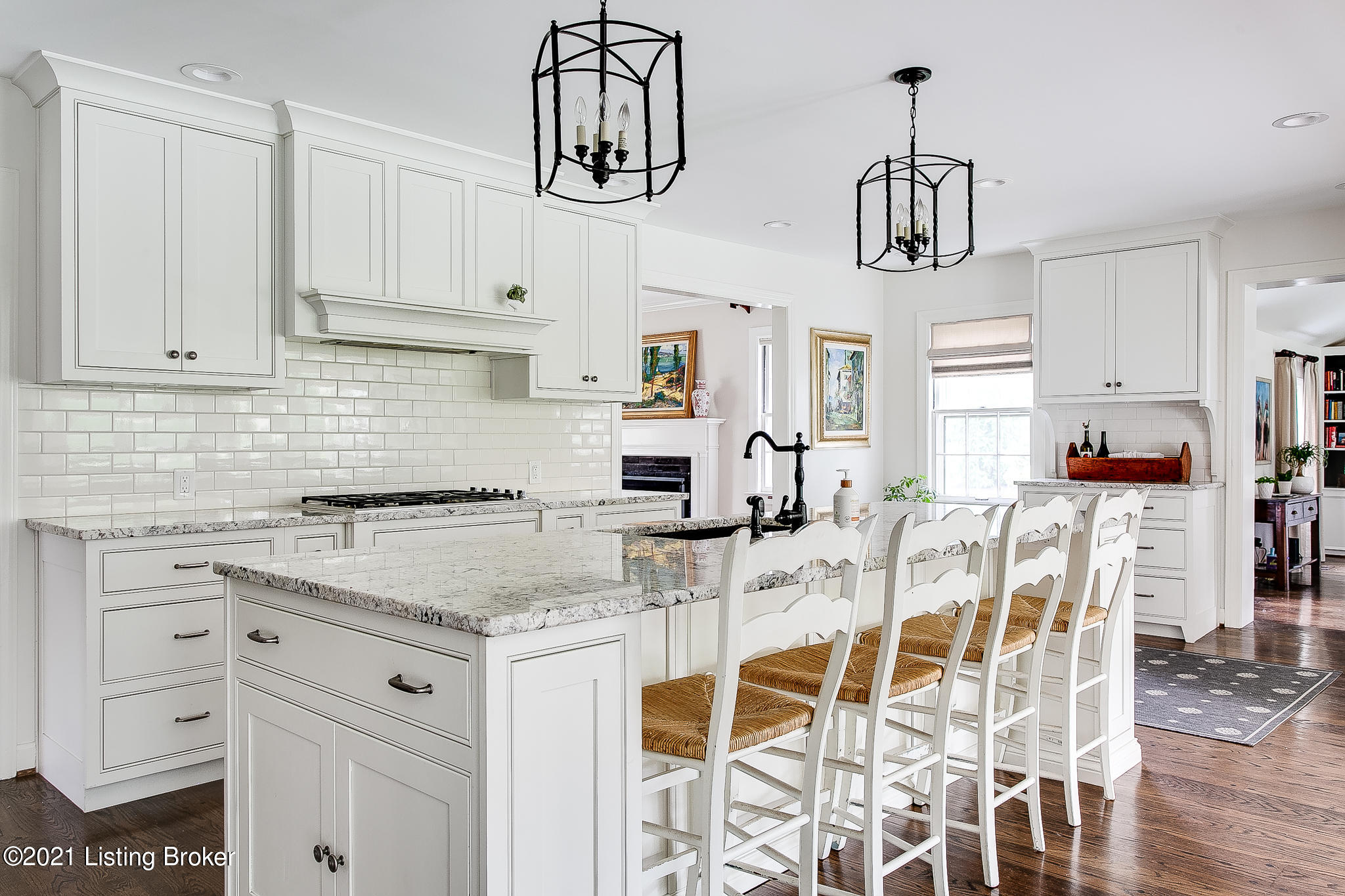 210 Cayuga Road Louisville, KY 40207 - Photo 6 of 42 6
