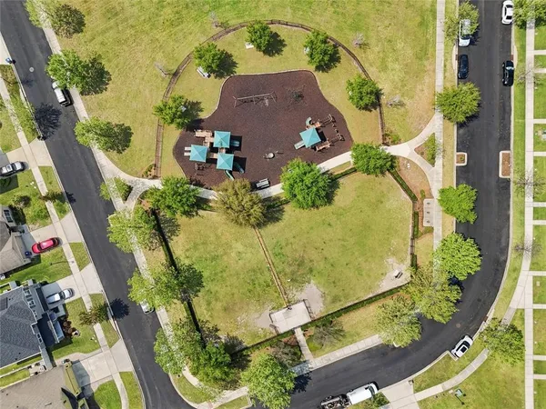 $560,000 | 1489 Twin Vly Terrace, Kissimmee, FL 34744