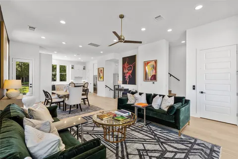$849,900 | 4916 Meller Gardens, Austin, TX 78741