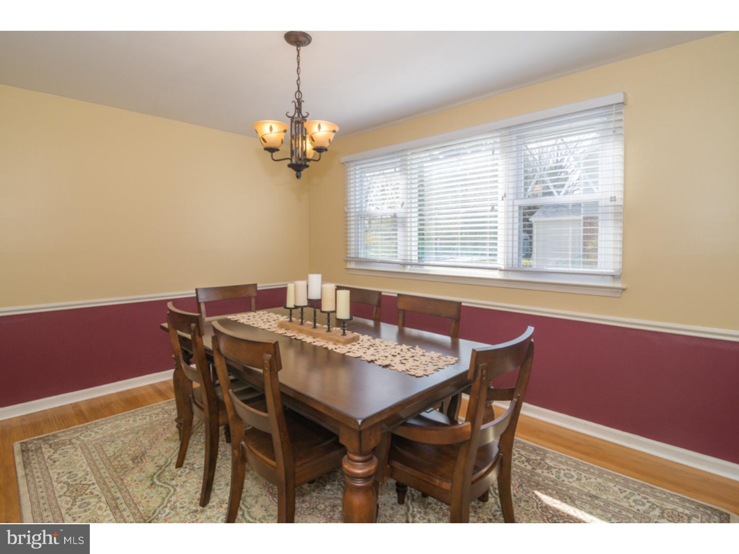 242 New Road Churchville, PA 18966 - Photo 9 of 25 Dining Room