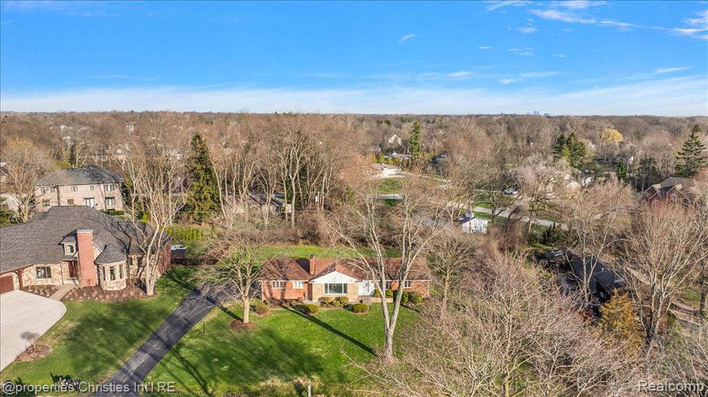 5753 Kilbrennan Road Bloomfield Hills, MI 48301 - Photo 5 of 14