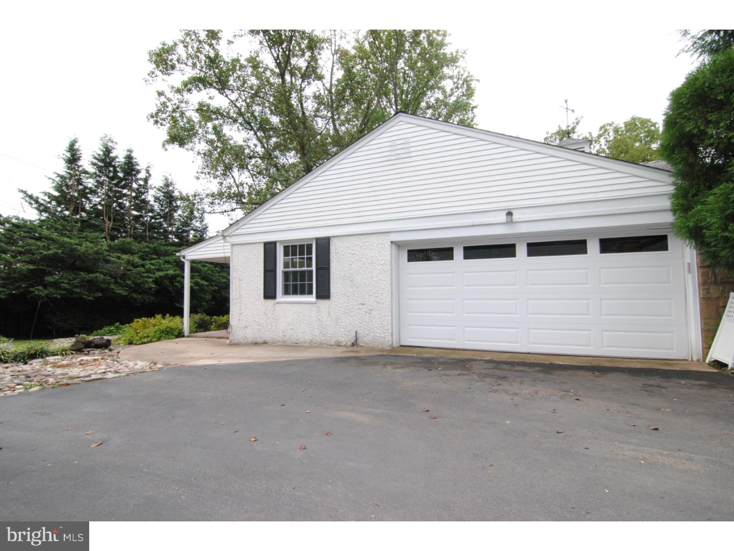 3521 Orchard Road Huntingdon Valley, PA 19006 - Photo 23 of 25 Garage