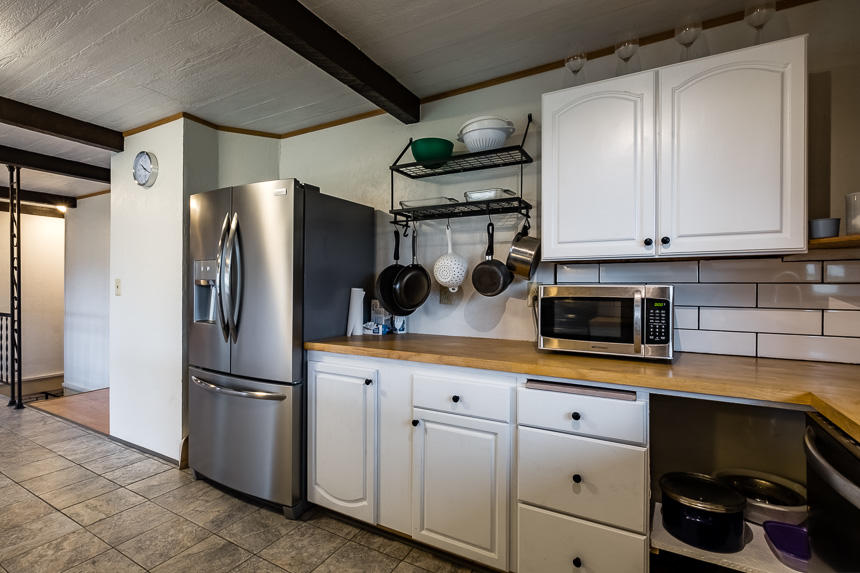 101 East Valley View Road Ashland, OR 97520 - Photo 18 of 46 101 E Valley View-18