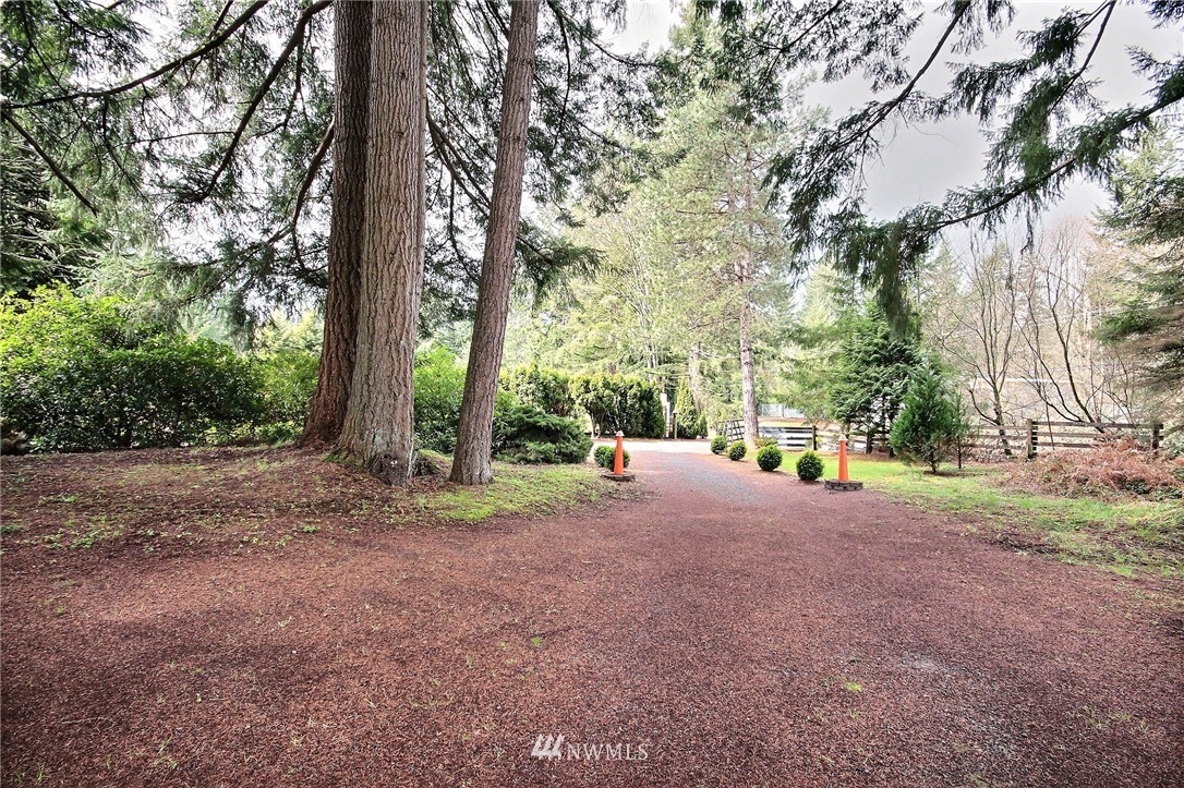 18923 Southeast Petrovitsky Road Renton, WA 98058 - Photo 11 of 23