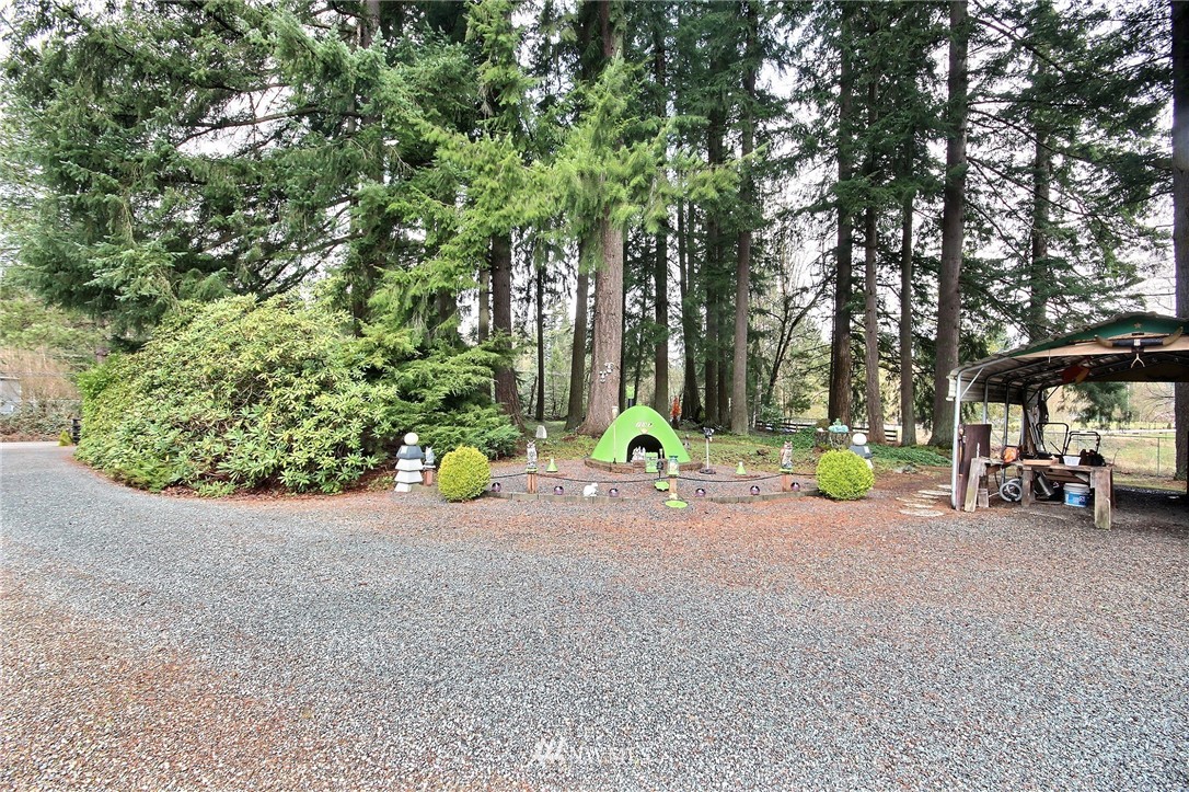 18923 Southeast Petrovitsky Road Renton, WA 98058 - Photo 7 of 23