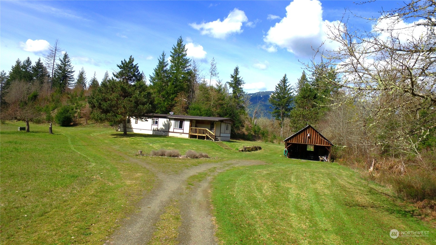 138 Lancie Road Randle, WA 98377 - Photo 3 of 39 Gallery Image 3