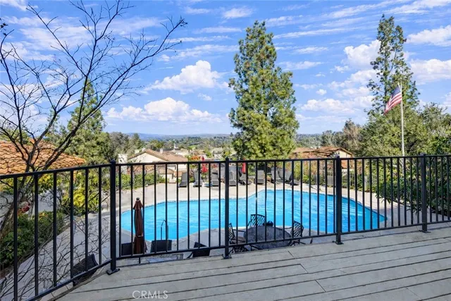 $725,000 | 1091 Amberton Lane, Newbury Park, CA 91320