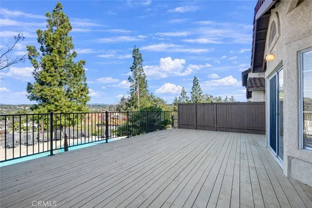 $725,000 | 1091 Amberton Lane, Newbury Park, CA 91320