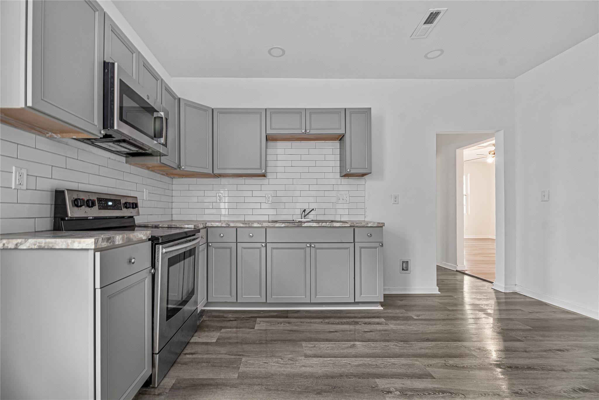 559 2nd Street Chester, SC 29706 - Photo 4 of 21 Gallery Image 4