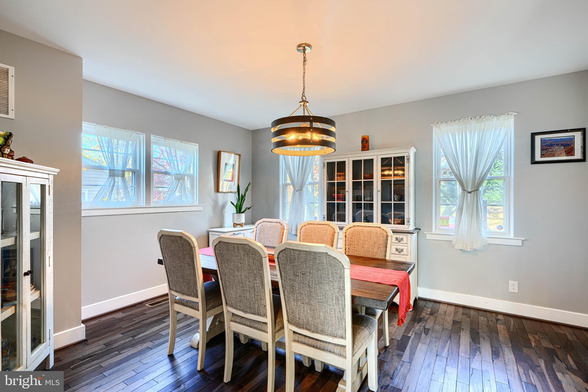 603 Stamford Road Baltimore, MD 21229 - Photo 17 of 62