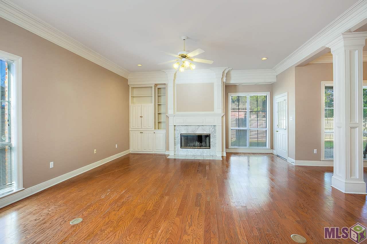 535 West Plantation Ridge Court Baton Rouge, LA 70810 - Photo 11 of 20 View 2 of Living Room