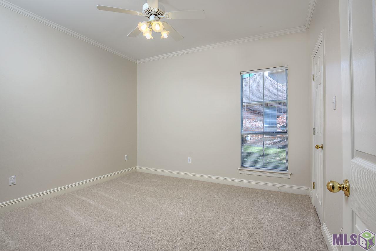535 West Plantation Ridge Court Baton Rouge, LA 70810 - Photo 16 of 20 Bedroom 3