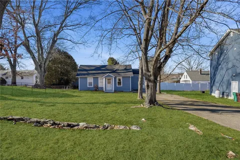 $349,900 | 213 St Louis Avenue, Woonsocket, RI 02895