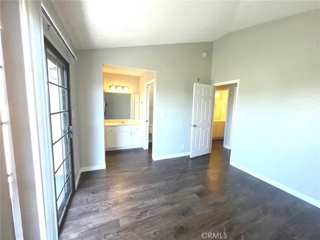 $2,450 | 1130 Newport Avenue, Unit 206, Long Beach, CA 90804