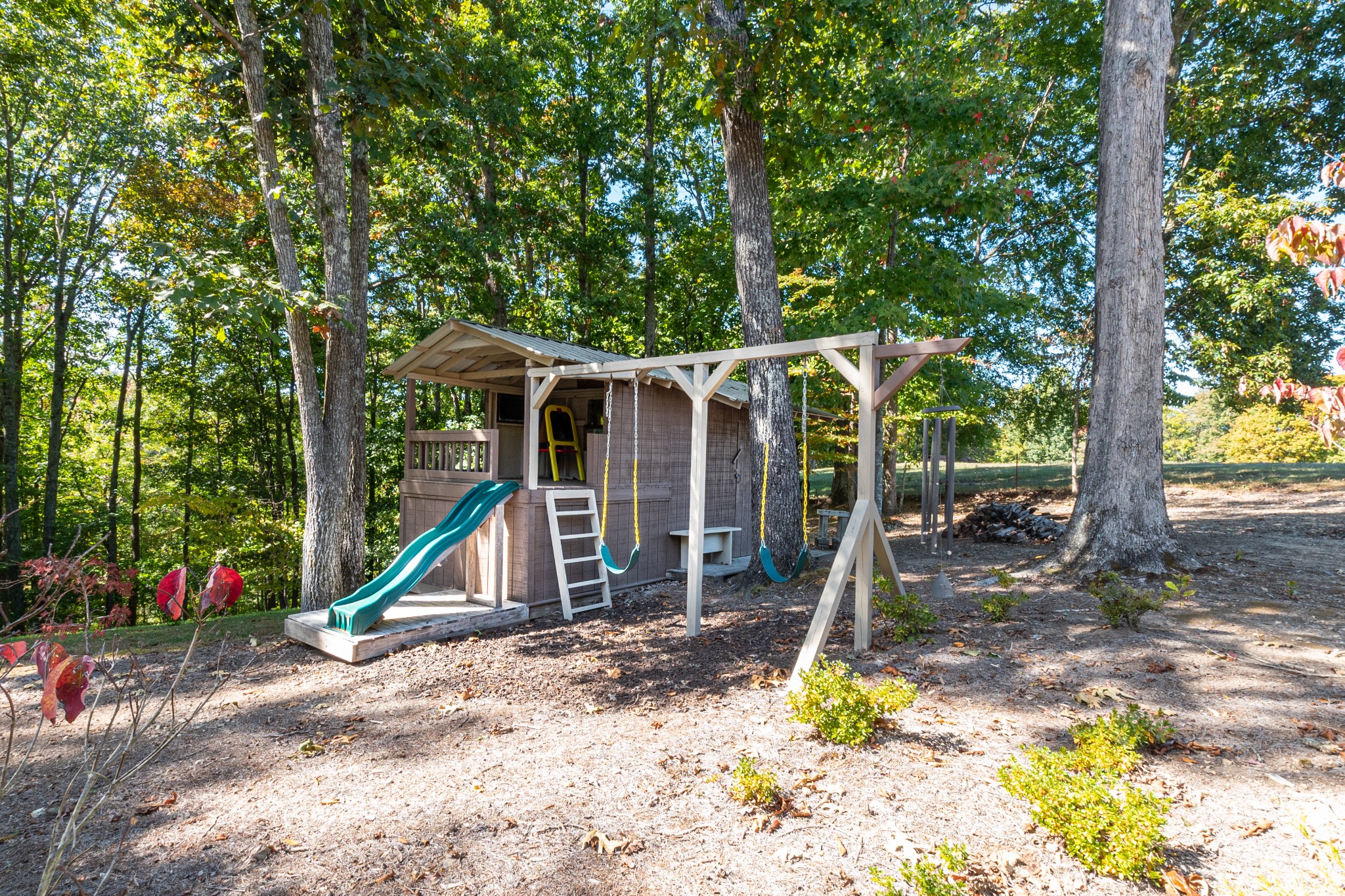 6089 Norman Thomas Road Silver Point, TN 38582 - Photo 32 of 37 a view of a house with backyard