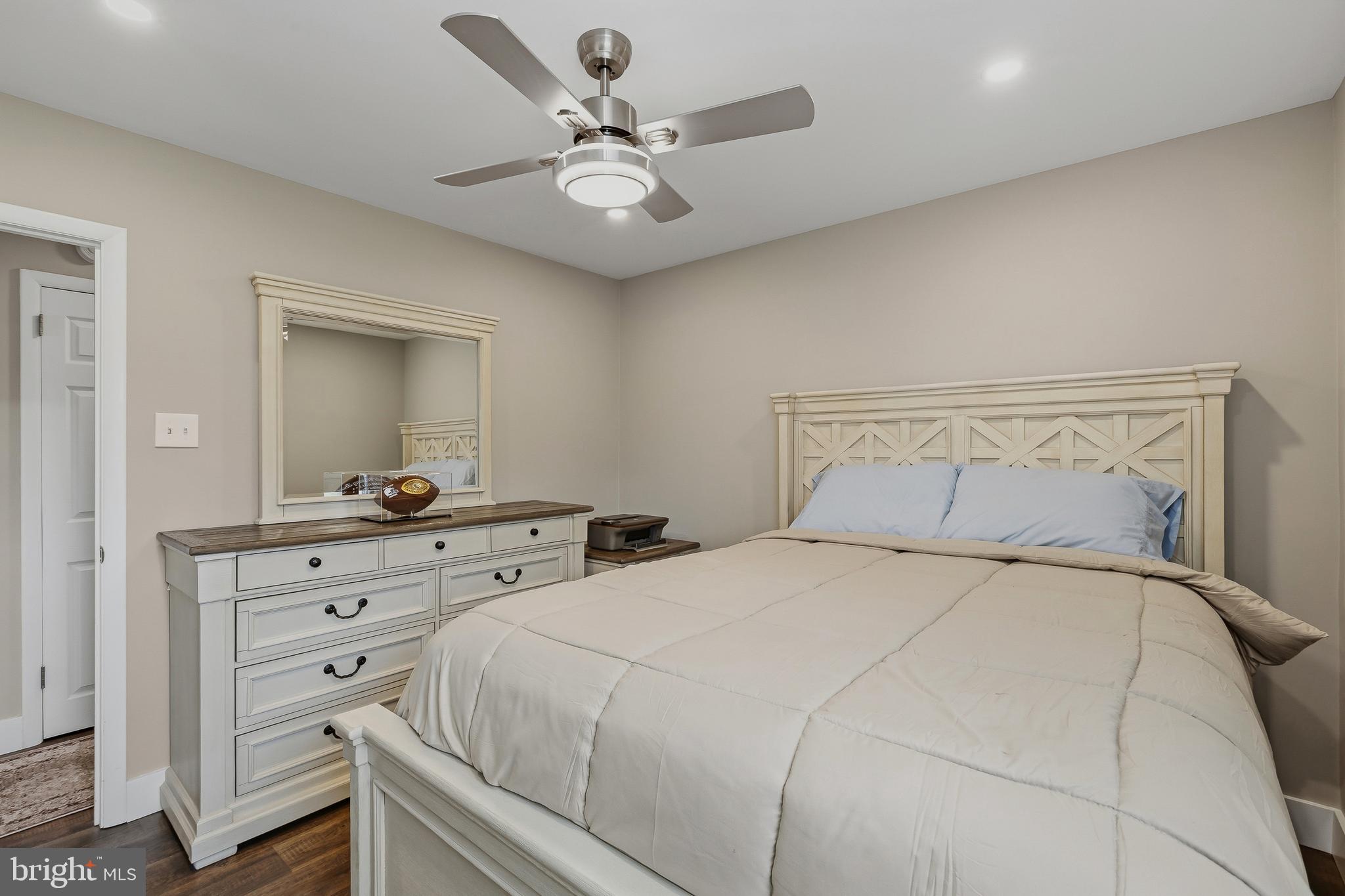 3936 Martin Road Huntingdon Valley, PA 19006 - Photo 16 of 75