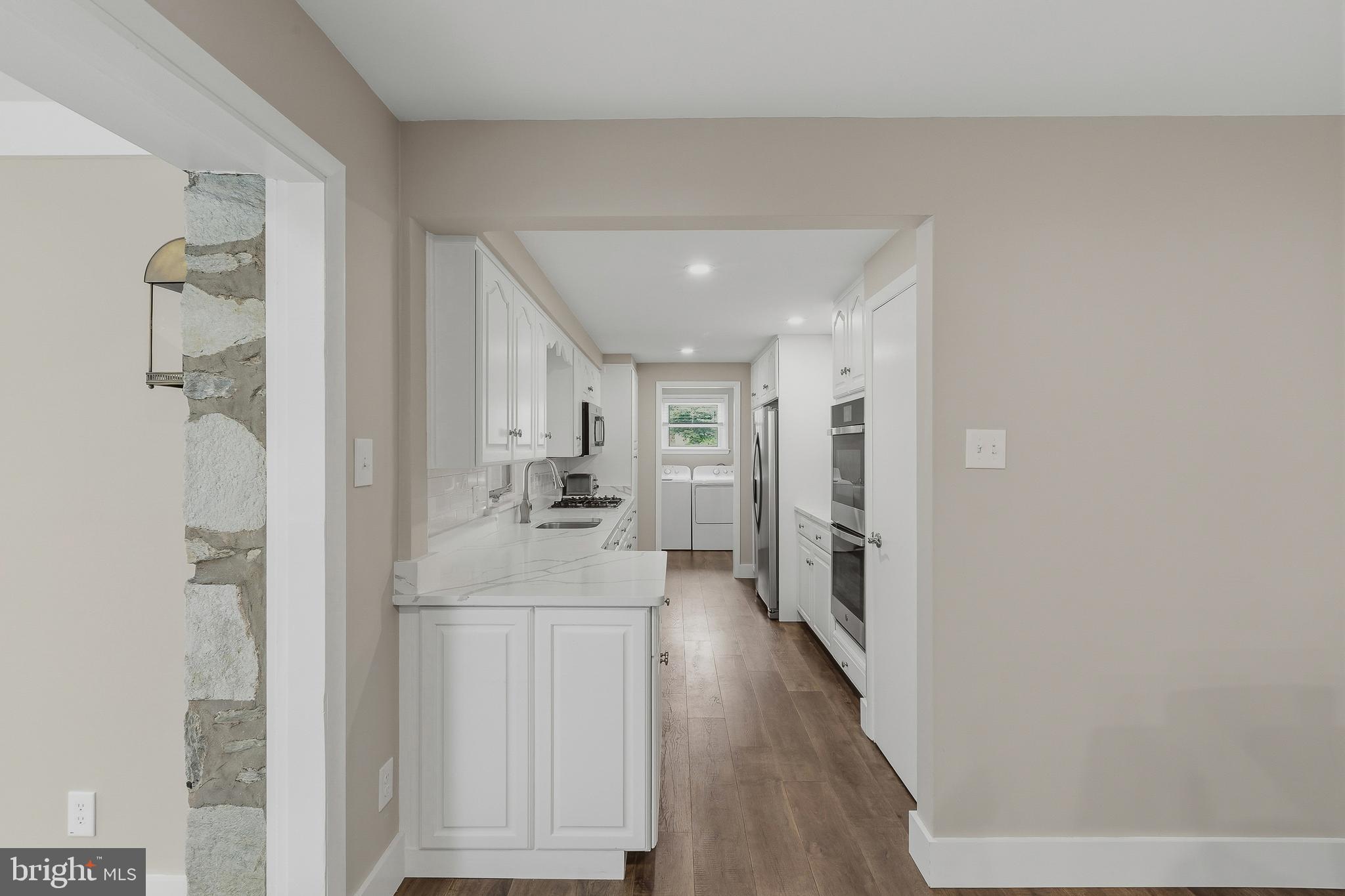 3936 Martin Road Huntingdon Valley, PA 19006 - Photo 23 of 75