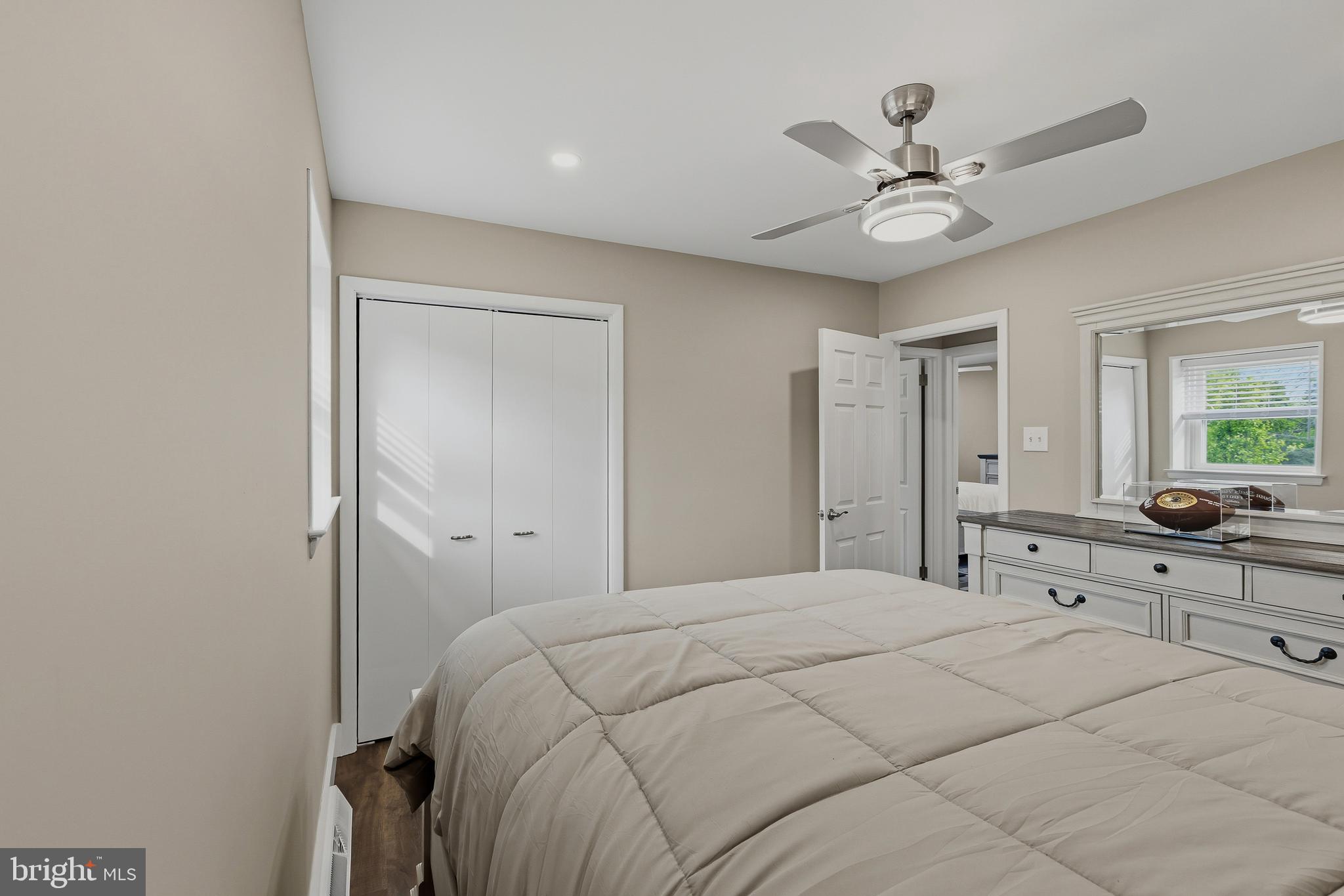 3936 Martin Road Huntingdon Valley, PA 19006 - Photo 30 of 75