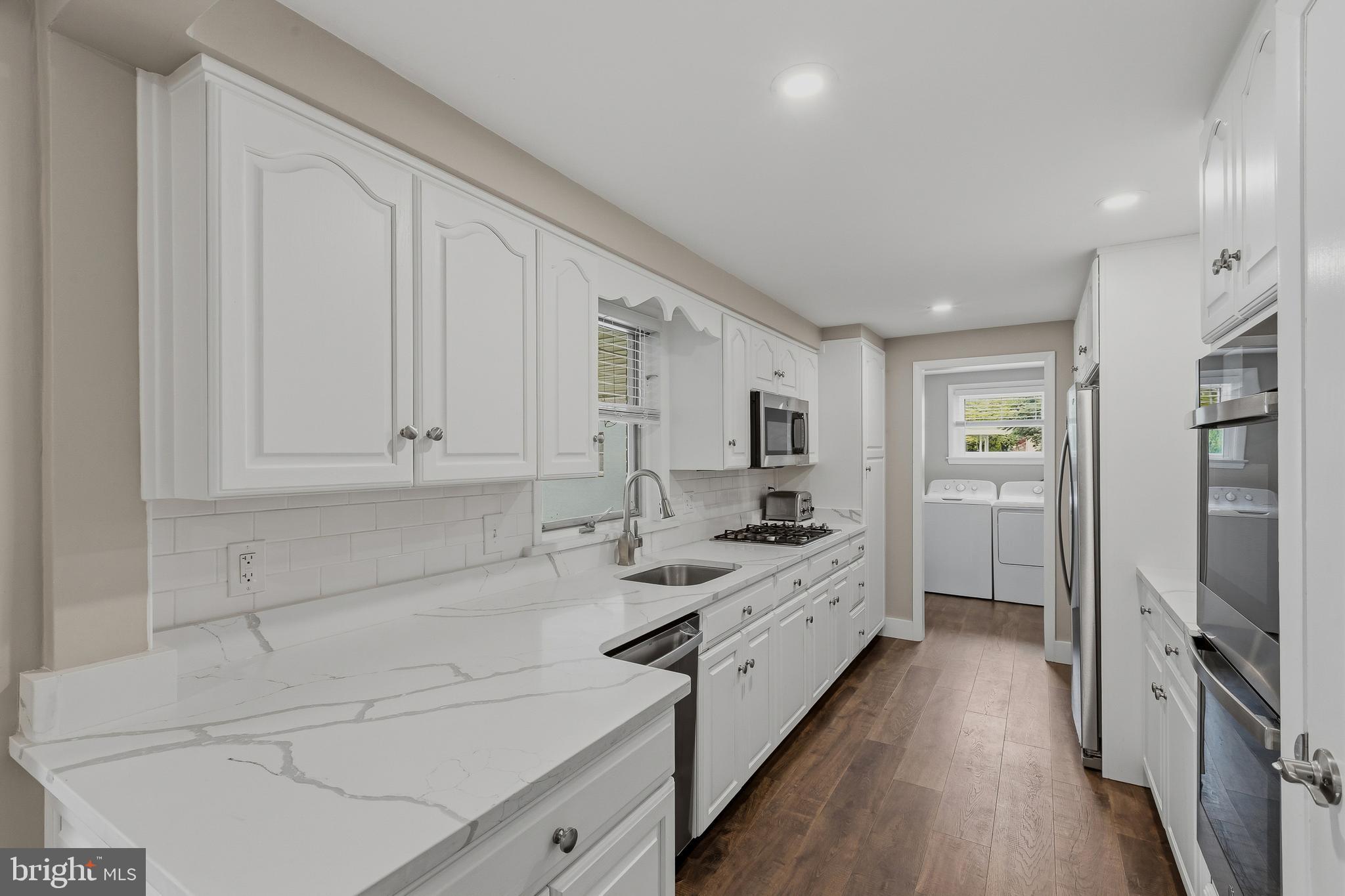 3936 Martin Road Huntingdon Valley, PA 19006 - Photo 36 of 75