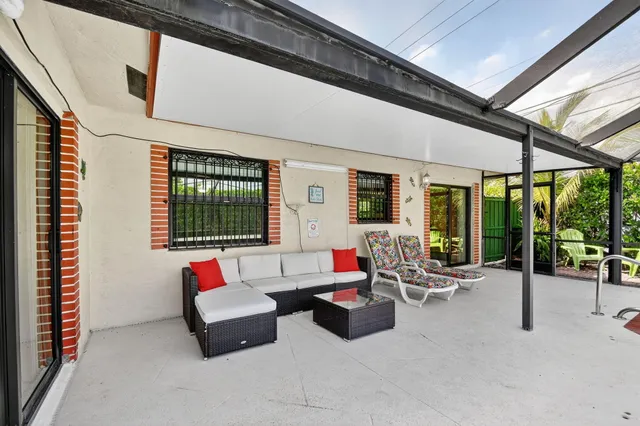 a view of a garden with plants