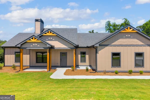 $389,900 | 53 Webb Rd Extension, Martin, GA 30557