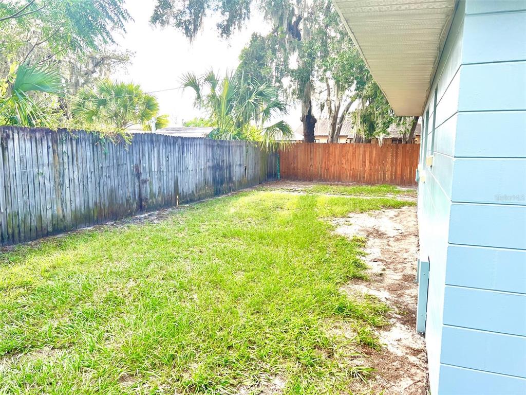 6431 Old Main Street New Port Richey, FL 34653 - Photo 7 of 20