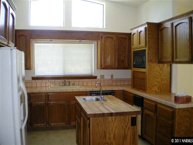 1073 Log Cabin Road Gardnerville, NV 89410 - Photo 8 of 13 Photo 8
