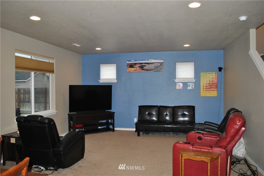 712 South Rees Street Moses Lake, WA 98837 - Photo 8 of 30 Gallery Image 8