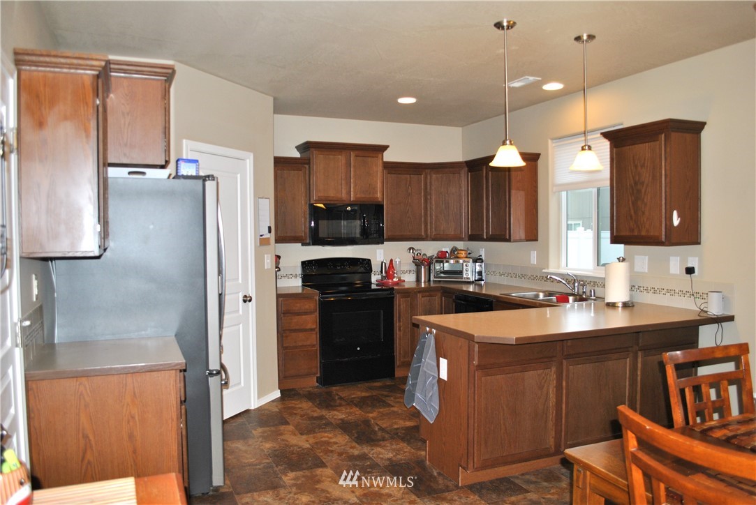 712 South Rees Street Moses Lake, WA 98837 - Photo 10 of 30 Gallery Image 10