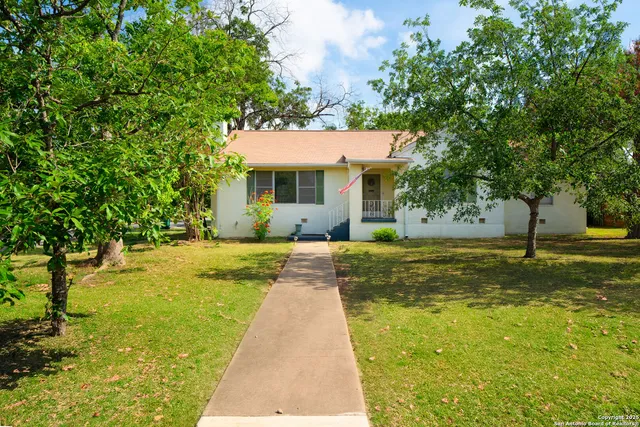 $310,000 | 133 Anne Lewis Drive, San Antonio, TX 78216
