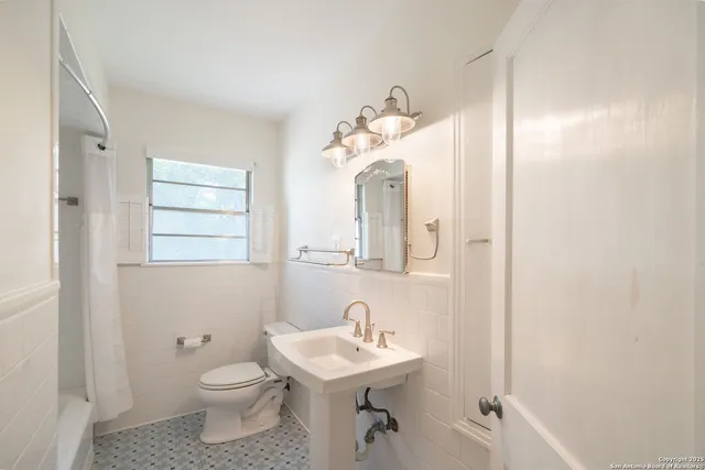 $310,000 | 133 Anne Lewis Drive, San Antonio, TX 78216