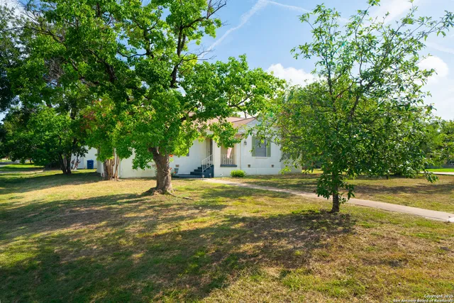 $310,000 | 133 Anne Lewis Drive, San Antonio, TX 78216