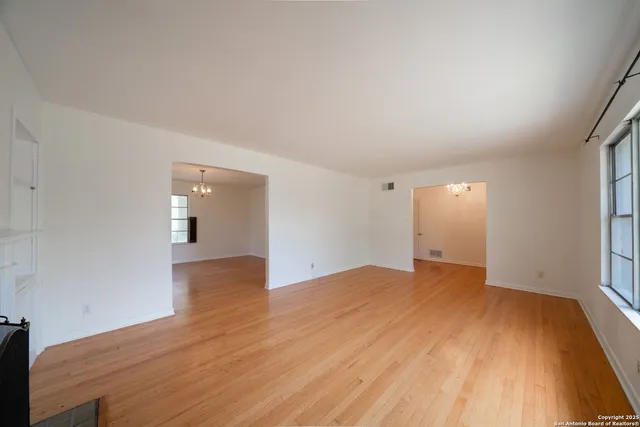 $310,000 | 133 Anne Lewis Drive, San Antonio, TX 78216