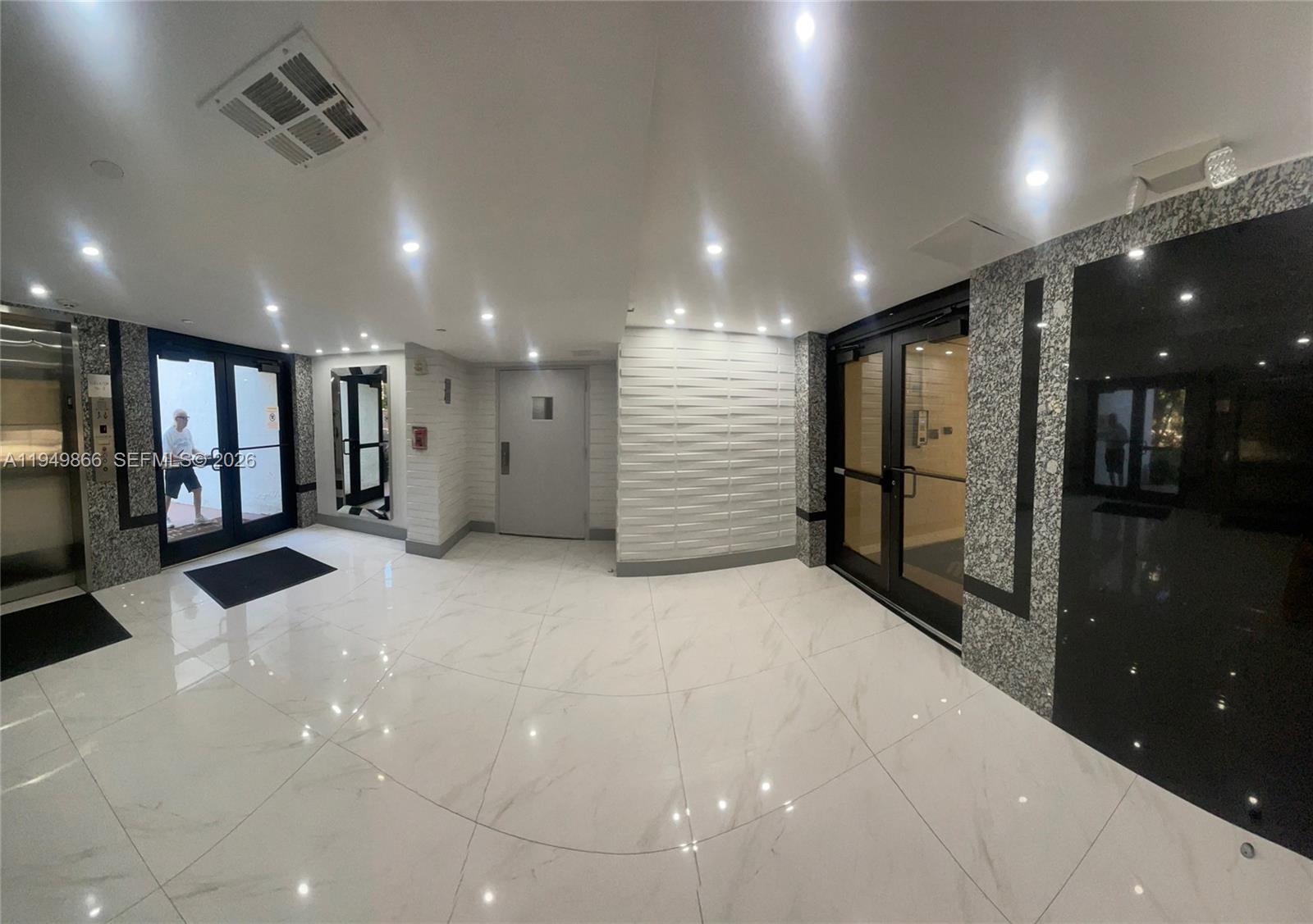 16919 North Bay Road, Unit 414 Sunny Isles Beach, FL 33160 - Photo 6 of 7 a view of an empty room