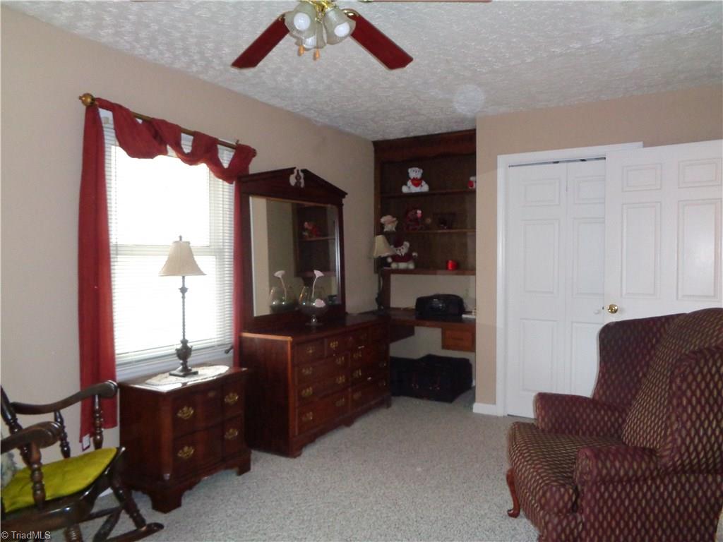 811 Smothers Road Madison, NC 27025 - Photo 10 of 20