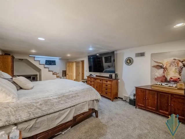 $265,000 | 1762 South Washington Street, Casper, WY 82601