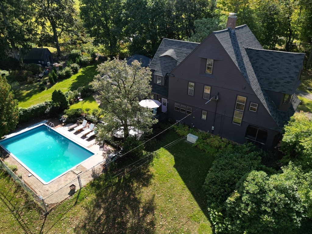 16 Court Street North Andover, MA 01845 - Photo 2 of 42