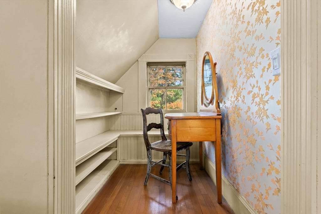 16 Court Street North Andover, MA 01845 - Photo 23 of 42