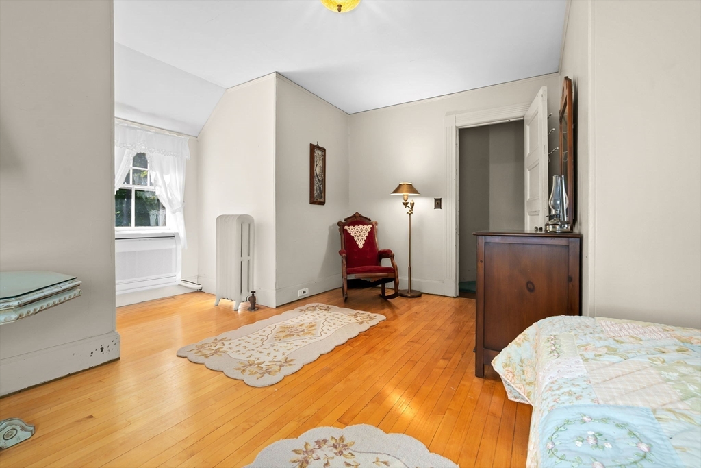 16 Court Street North Andover, MA 01845 - Photo 31 of 42