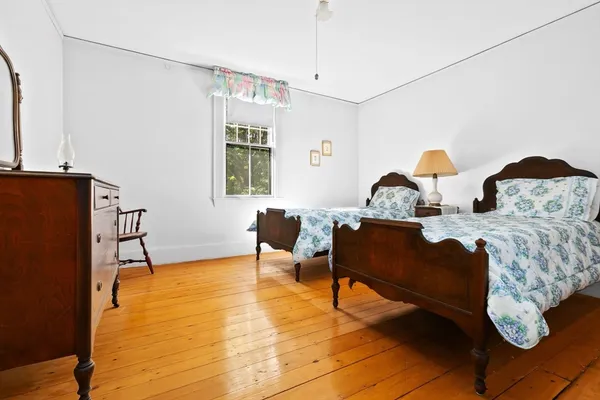 $999,000 | 16 Court Street, North Andover, MA 01845