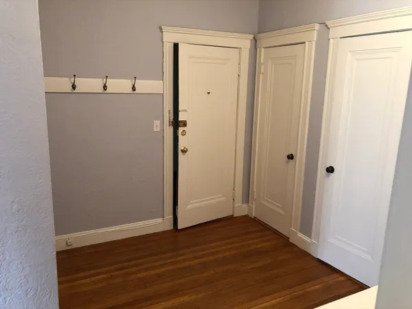 $2,300 | 1949 Commonwealth Avenue, Unit 21, Boston, MA 02135