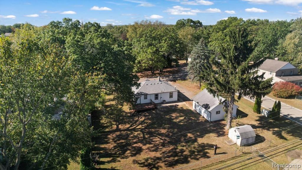 1588 Ladd Road Wolverine Lake, MI 48390 - Photo 33 of 35