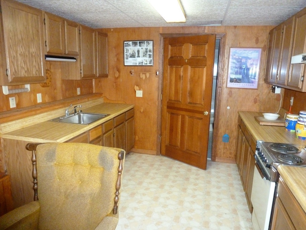 182 Stone Road East Brookfield, MA 01515 - Photo 20 of 24 Gallery Image 20