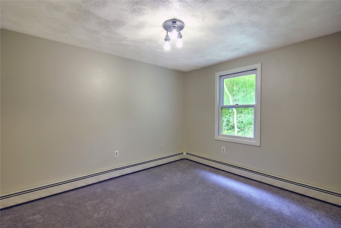 53 Reed Street Warwick, RI 02886 - Photo 29 of 37 Bedroom 2