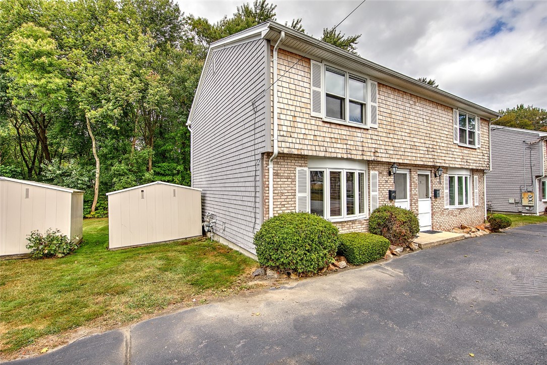 Side of duplex